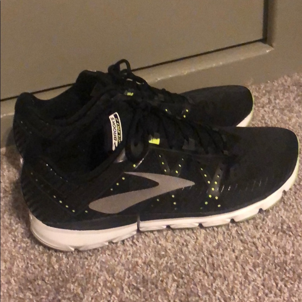 Brooks Neuro 2 running shoes